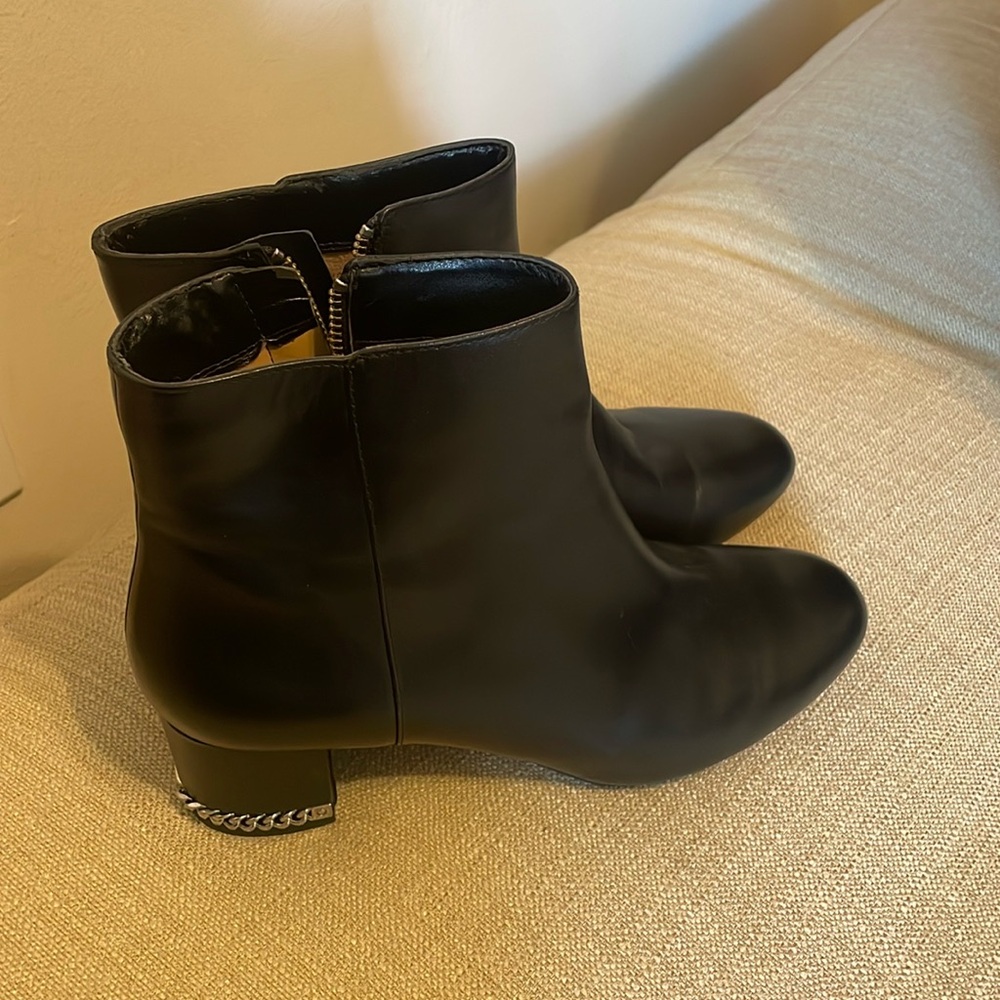 🖤Michael Kors Blank Ankle Boot🖤